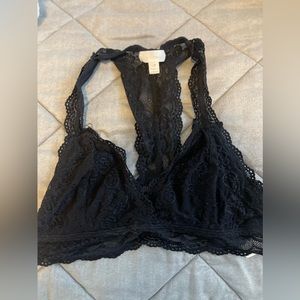 Black lace bandeau